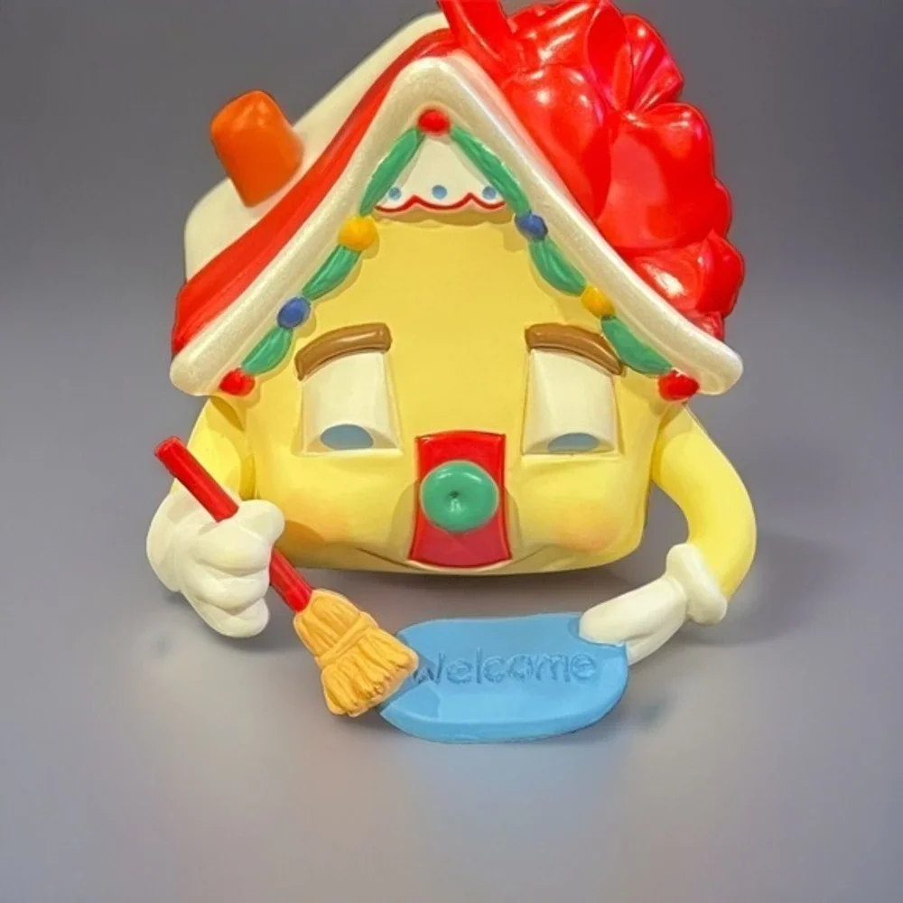 Vintage House with Face Hallmark New Home Ornament Welcome Mat Bow‎ Yellow 1995